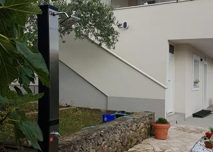 Bila Lumbrela * Supetar