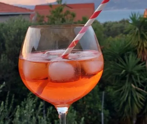 Bila Lumbrela Supetar