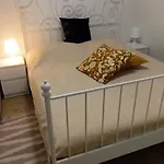 Bila Lumbrela Apartment Supetar
